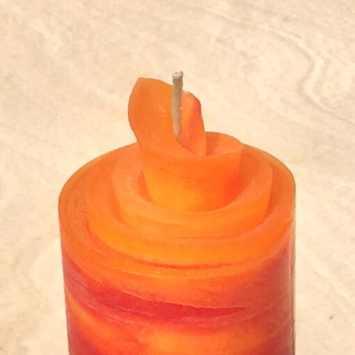 rot orange gerollte Streifen Kerze – Bild 2